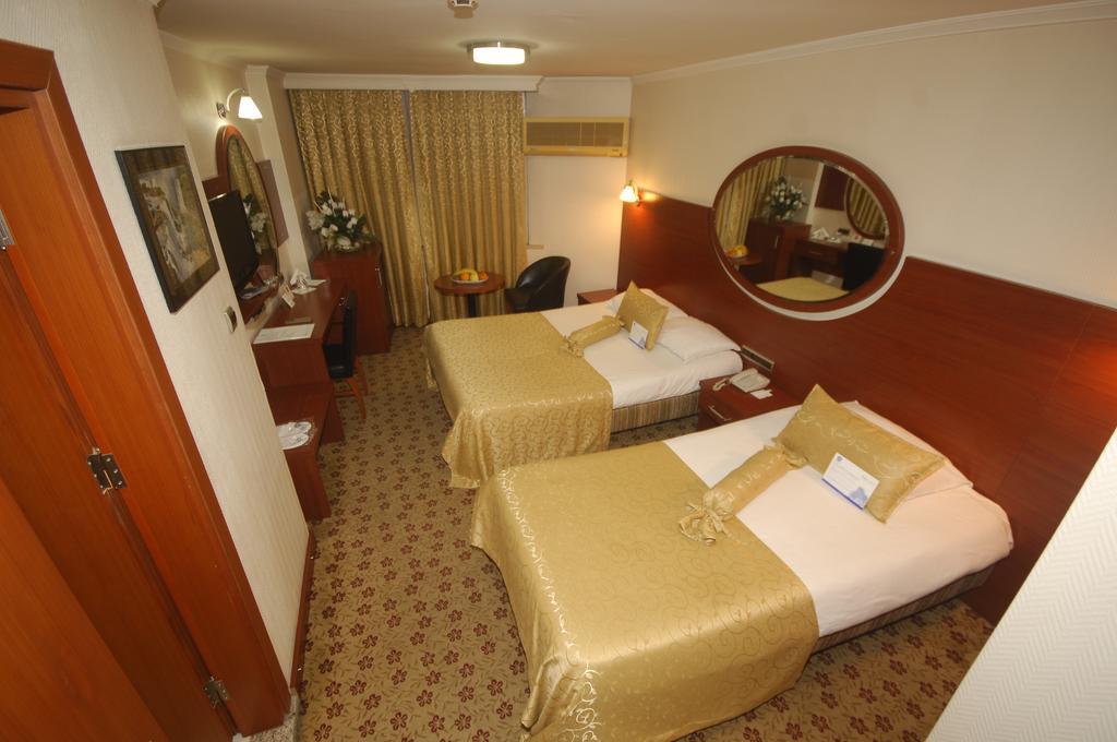 Inci Hotel Adana Exterior photo